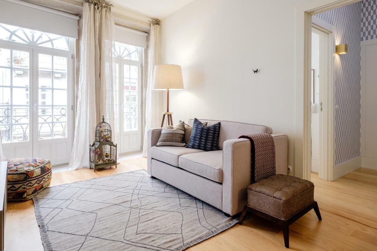 Boutique Rentals-Flores Plaza In City Historical Center ปอร์โต ภายนอก รูปภาพ