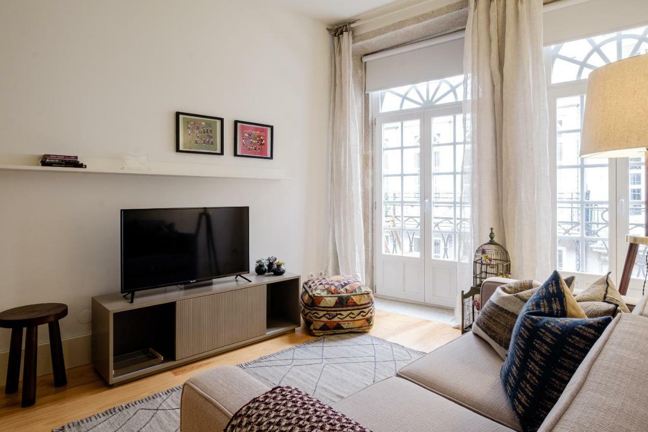 Boutique Rentals-Flores Plaza In City Historical Center ปอร์โต ภายนอก รูปภาพ
