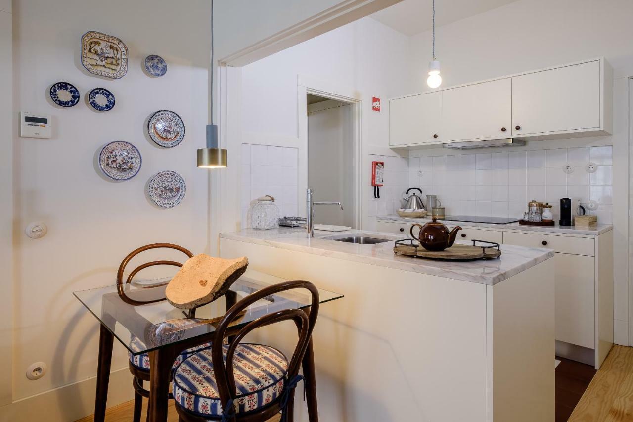 Boutique Rentals-Flores Plaza In City Historical Center ปอร์โต ภายนอก รูปภาพ